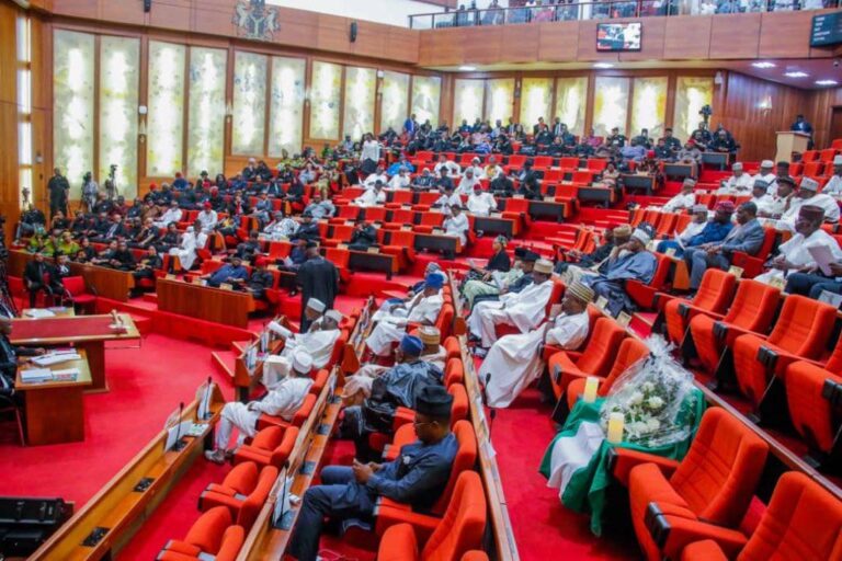 Senate In Rowdy Session Over Naira Redesign