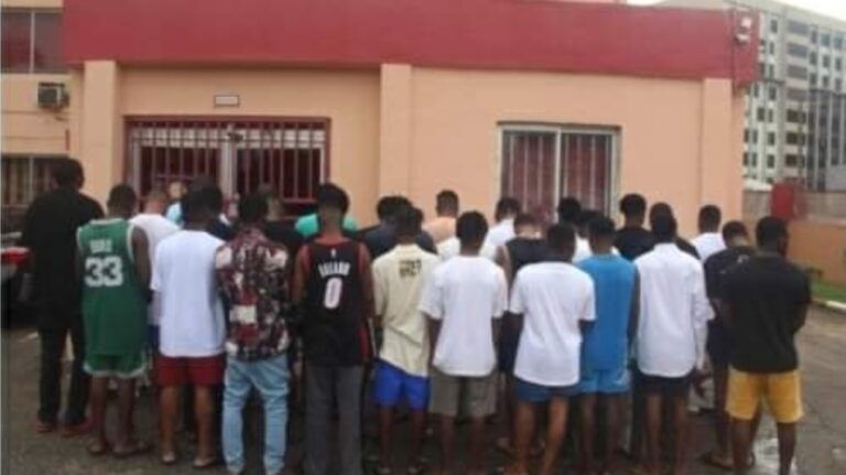 EFCC nabs 25 suspected 'Yahoo boys' in Ondo, seizes vehicles