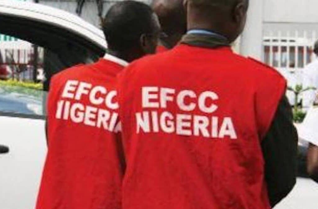 33 suspected Internet fraudsters arrested in Enugu