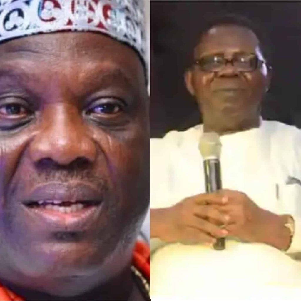 Ebenezer Obey Storms Burial Of Ogun Socialite, Sodunke