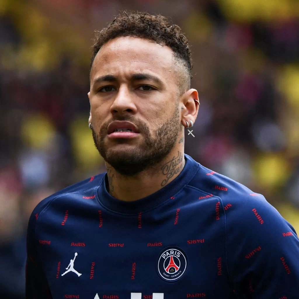 Neymar's father reacts after PSG star apologised for cheating on pregnant partner