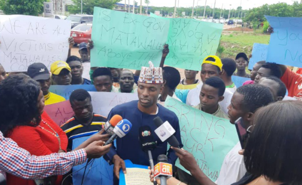 Zamfara protesters demanding the arrest of the immediate past Governor of Zamfara State, Bello Mohammed Matawalle