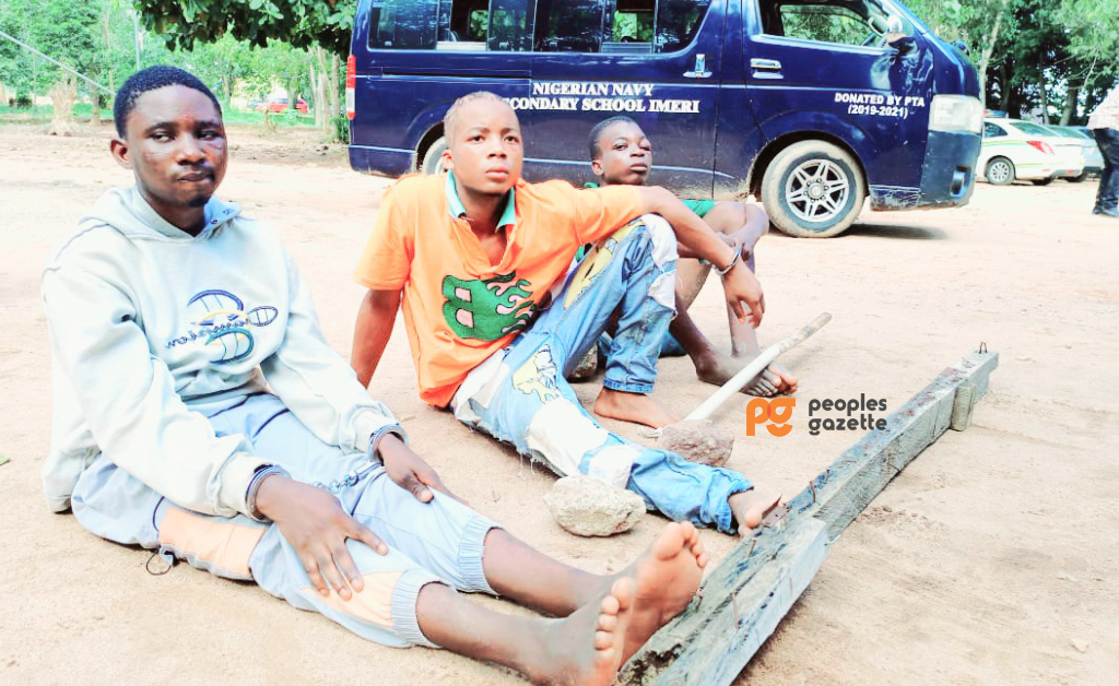 Suspects arrested for killing naval officer