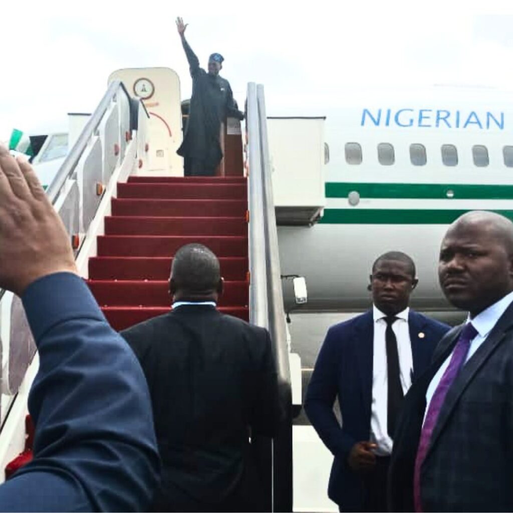 Tinubu Departs Guinea Bissau After Attending ECOWAS Summit [Photos]