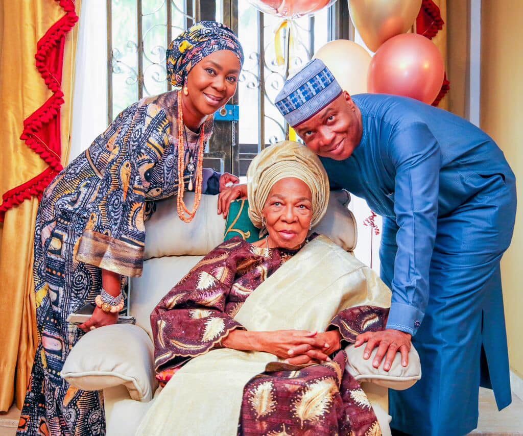 Saraki Celebrates Mother On Her 88th Birthday [Photos]