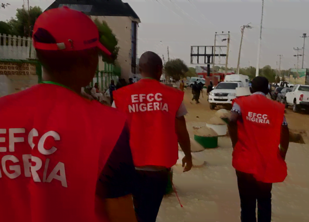 EFCC arrests 17 suspected internet fraudsters in Benin