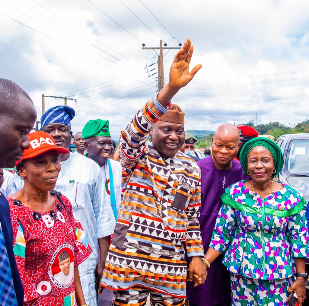 Ekiti LG Poll: Oyebanji, APC leaders welcome PDP defectors