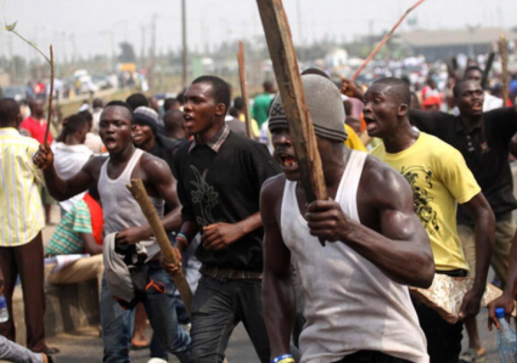 Hoodlums attack Ogun community, eight arrested