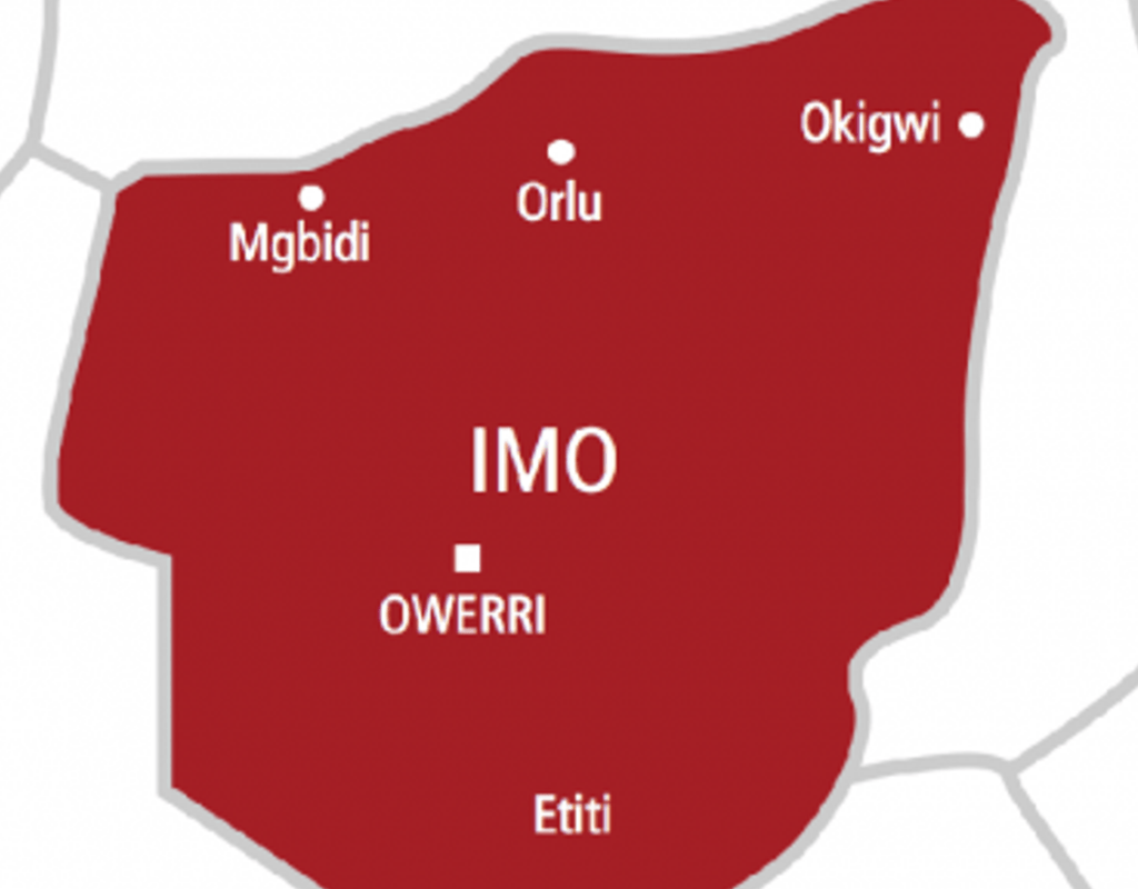 Imo lawyers lament attacks on judiciary as slain magistrate is buried