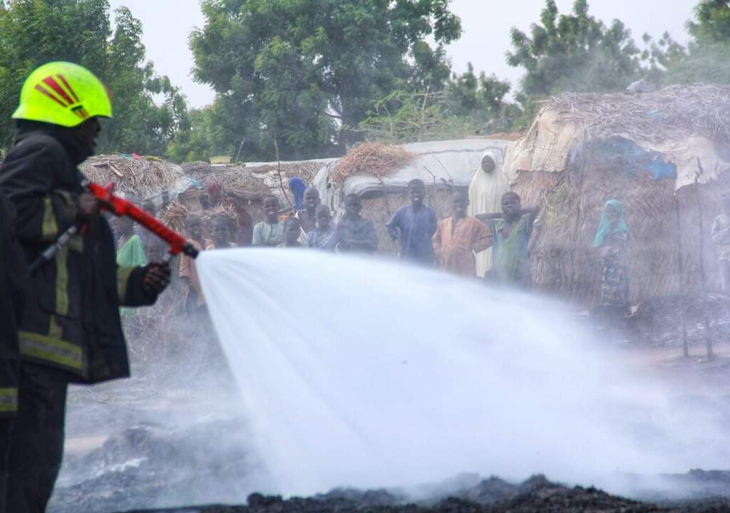 Fire razes IDPs' camp in Borno [Photos]