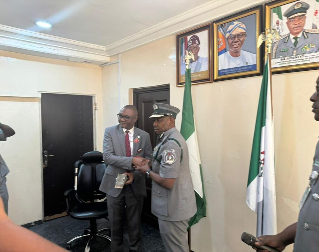 Tin Can Island Port Customs hands over $54,330 Tramadol bribe money to EFCC