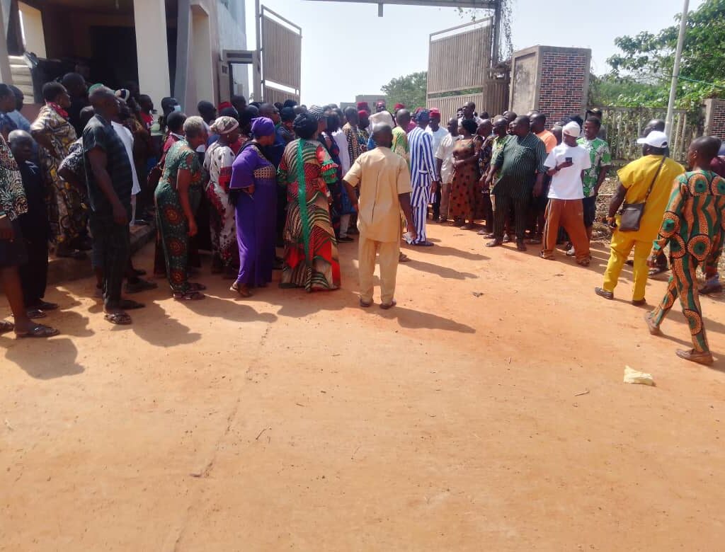 Awka indigenes protest police occupation of their land over alleged disputes