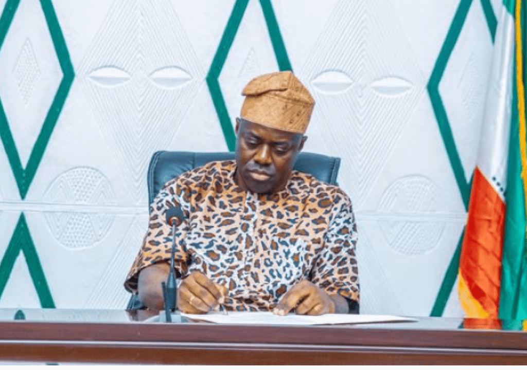 Oyo: Gov Makinde assents to N438.4bn Appropriation Bill for 2024