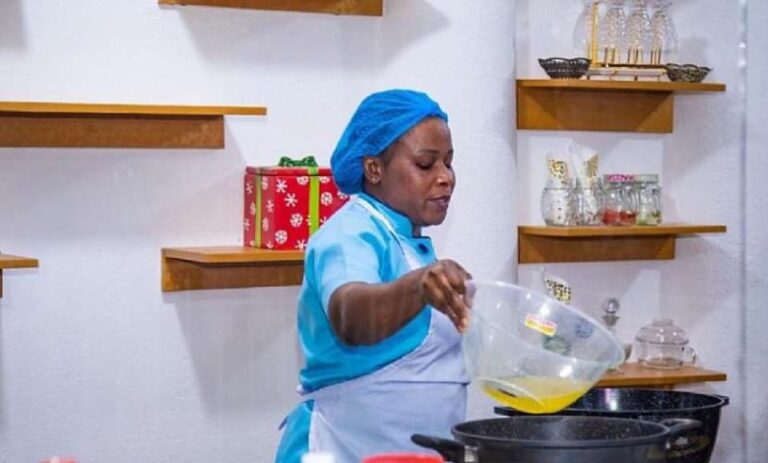 Ghanaian chef completes 227 hours cook-a-thon to set new record