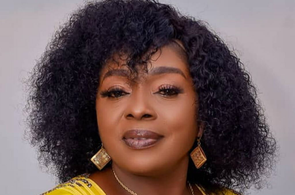 Rita Edochie tackles Yul for demanding bride price from May