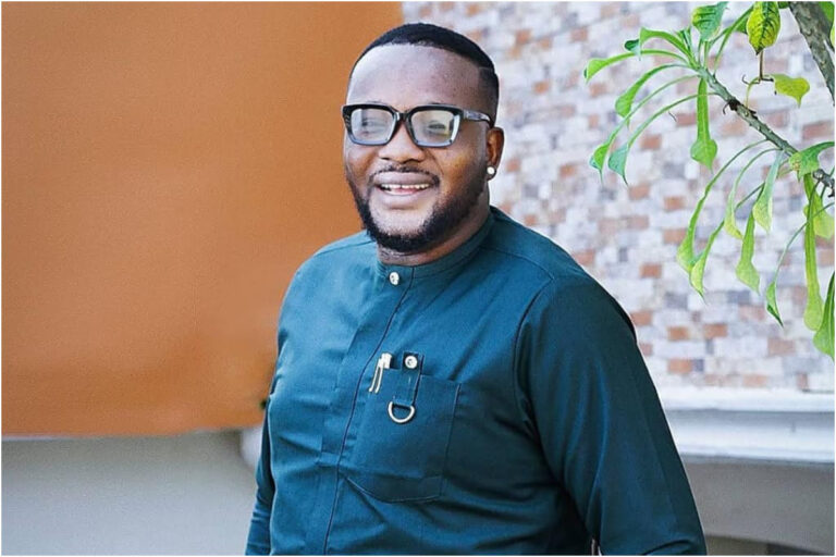 You’re unworthy to be called father - Baby mama blasts actor Yomi Fabiyi