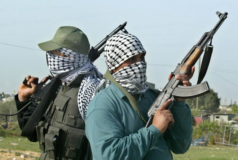 Again, unknown gunmen attack Benue community, kill 16, raze over 50 houses