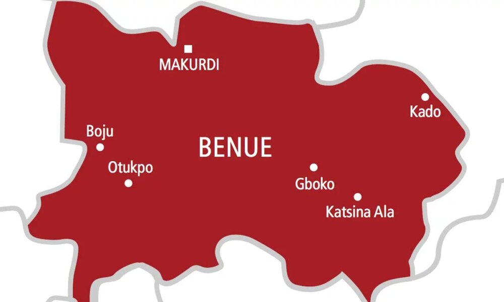 Houses razed as two Benue communities clash