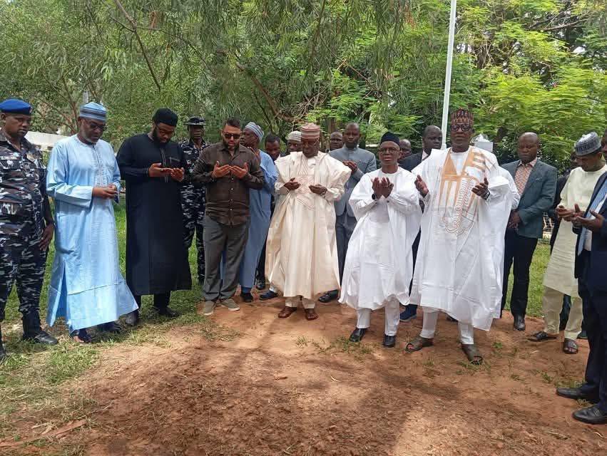 Atiku, El-Rufai, Boss Mustapha, others visit Buhari's graveside after burial (PHOTO)