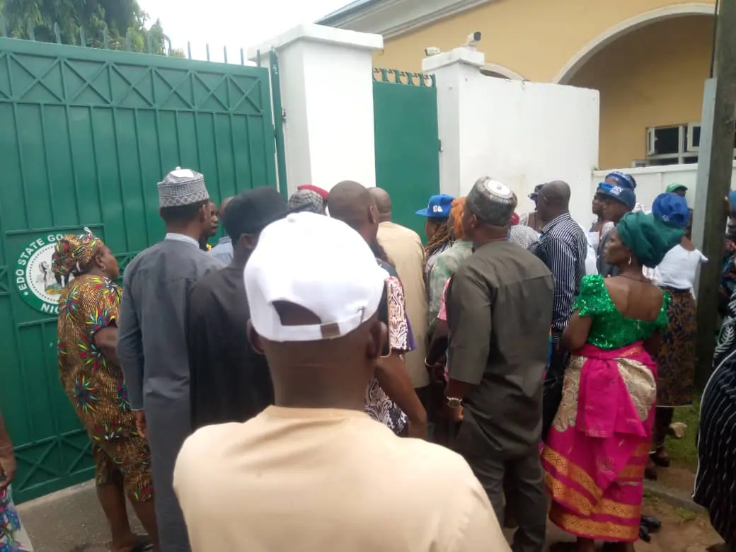 Okpebholo orders redeployment of security officers over lockout of APC supporters from Govt House