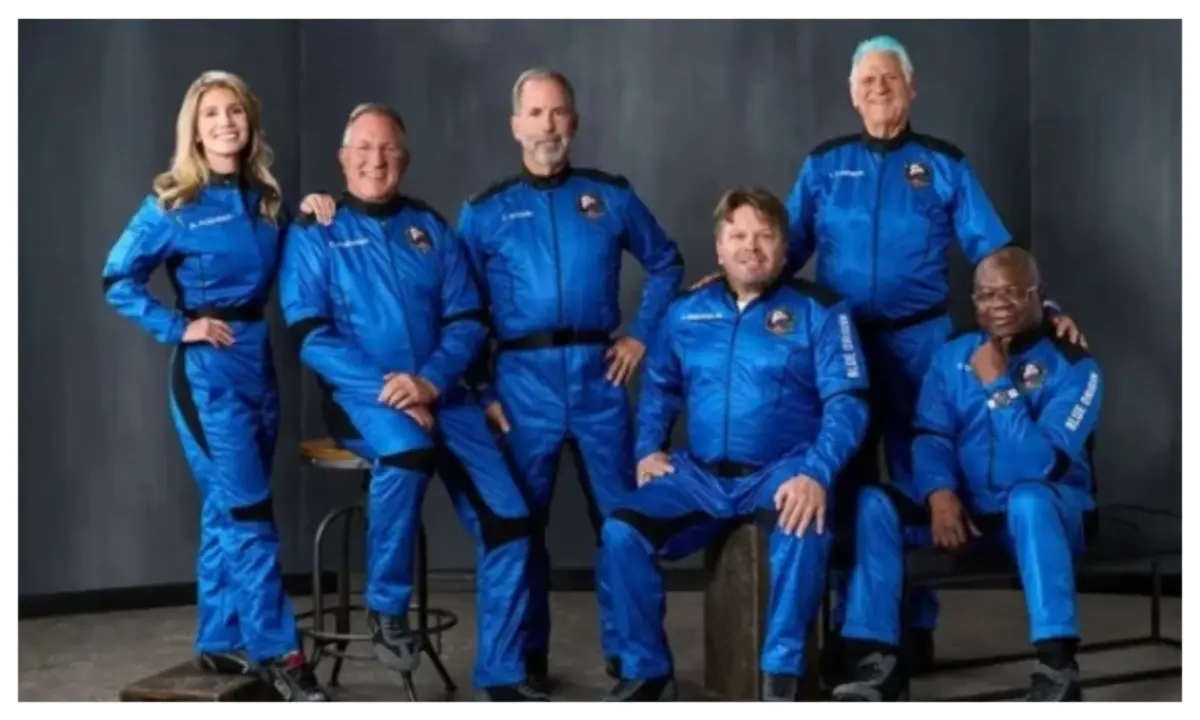 Owolabi Salis becomes first Nigerian to travel to space