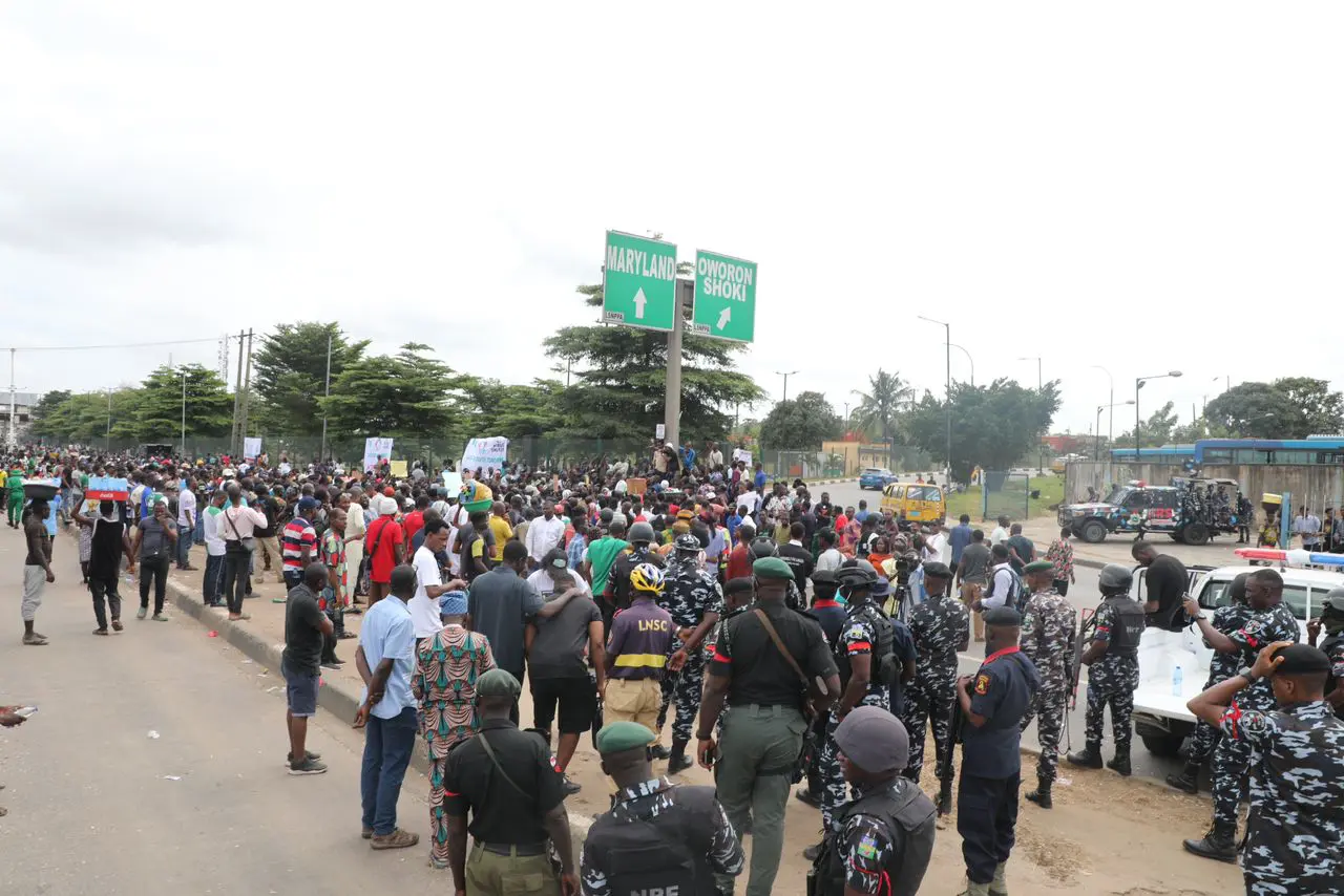 Panic as suspected cult clashes kill three in Lagos
