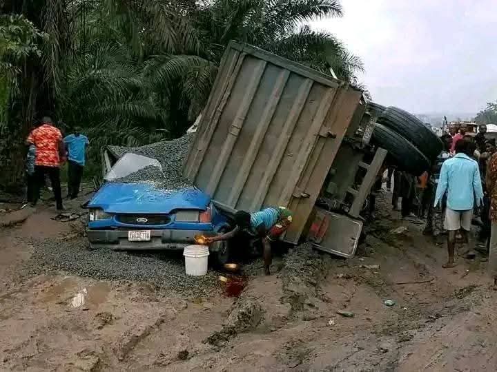 Trailer crushes 17 to death on Calabar-Itu highway